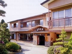 月山荘
