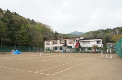 高嶺荘