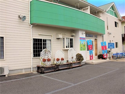 フラットスリーsakaeya