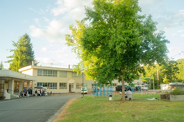 米沢みさわ小学校｜とここと