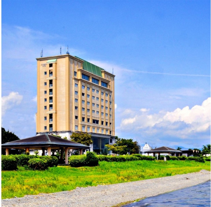 今津サンブリッジホテル